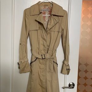 Long Tan Trenchcoat